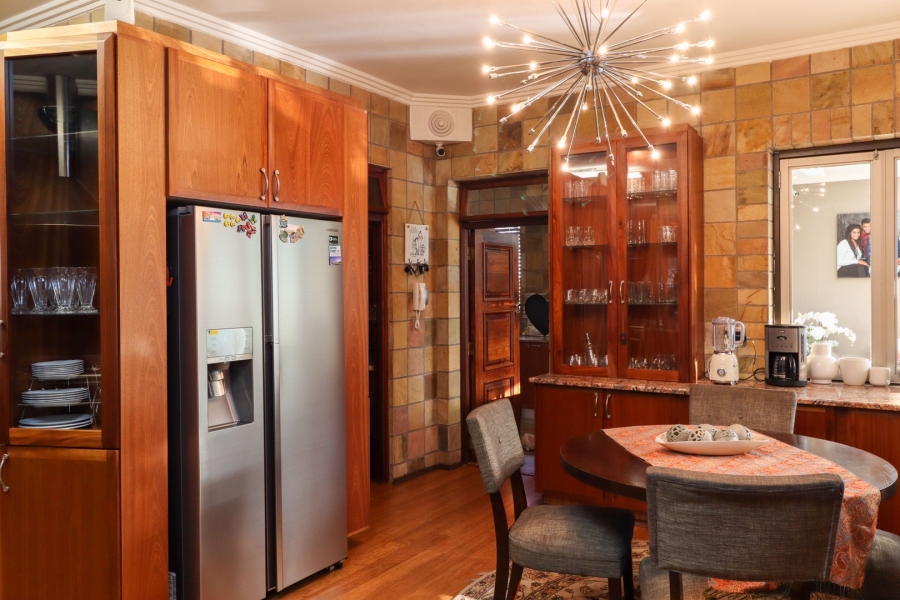 4 Bedroom Property for Sale in Heuwelsig Free State